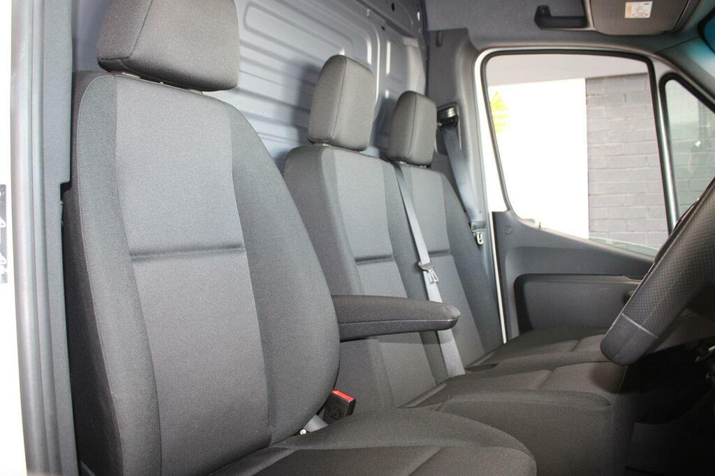 Mercedes-Benz Sprinter 2.0 315 Cdi Pro Panel Van G-tronic Rwd Black #28