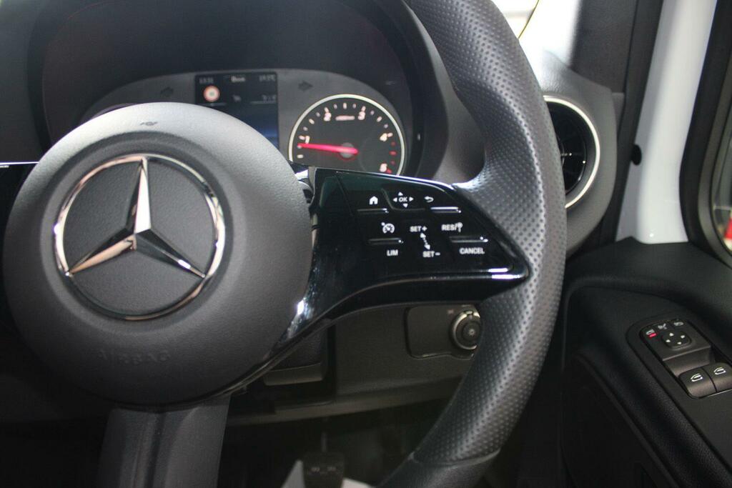 Mercedes-Benz Sprinter 2.0 315 Cdi Pro Panel Van G-tronic Rwd Black #24