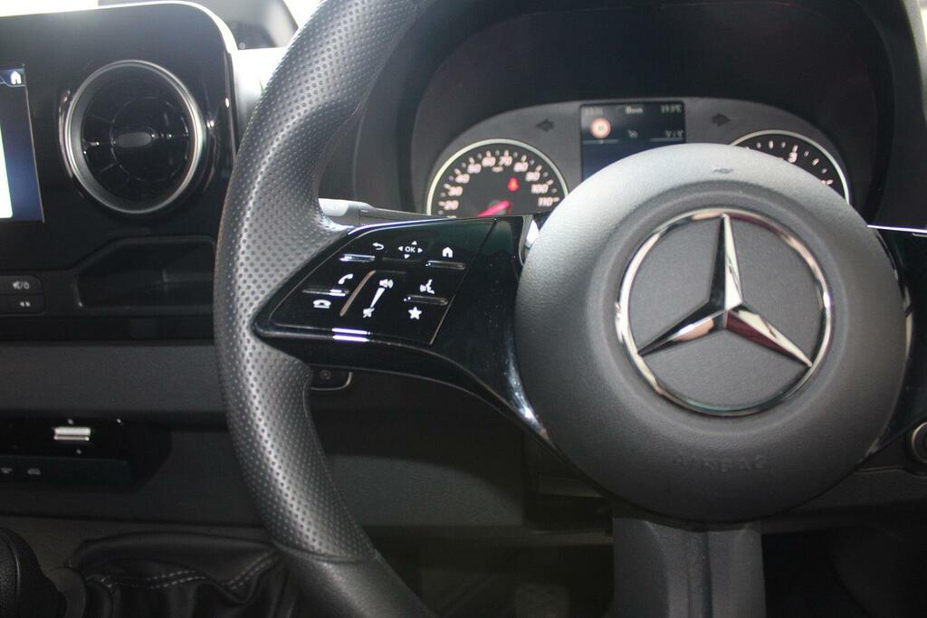 Mercedes-Benz Sprinter 2.0 315 Cdi Pro Panel Van G-tronic Rwd Black #23