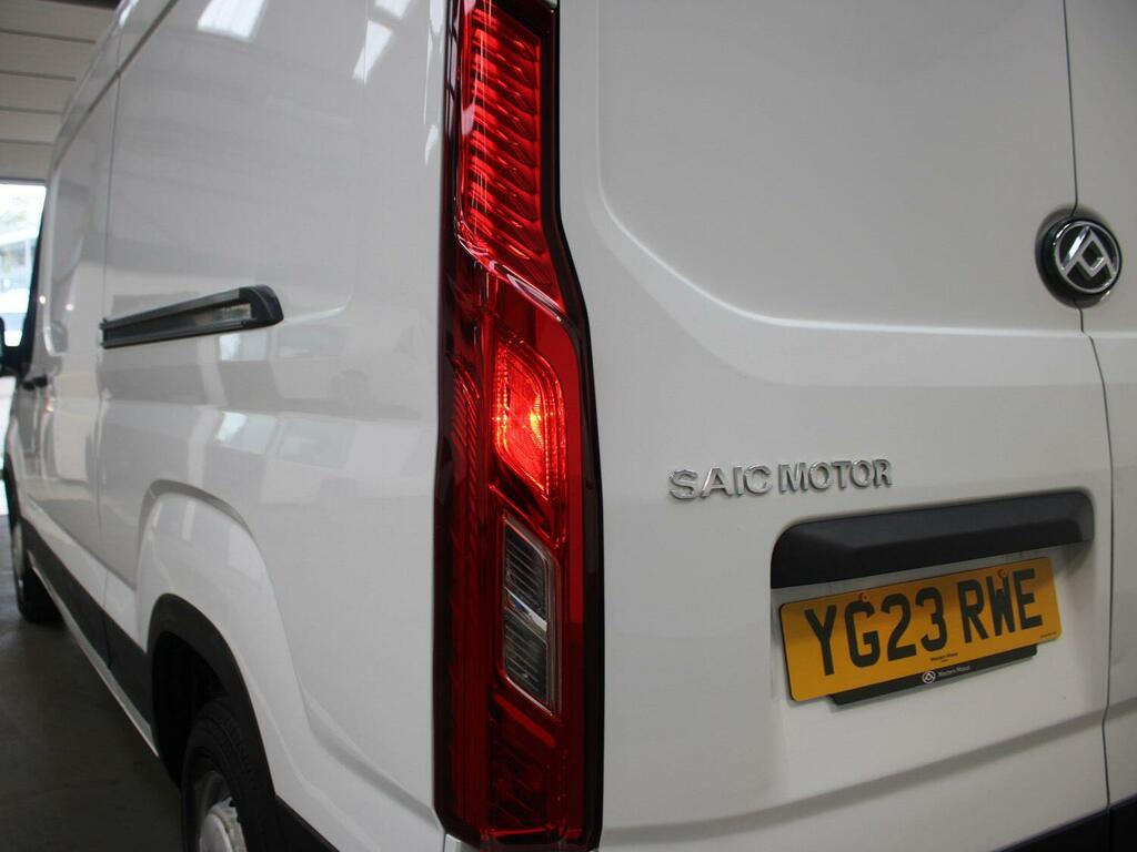 Maxus Deliver 9 2.0 D20 Lux Fwd L3 H2 Euro 6 Ss White #29