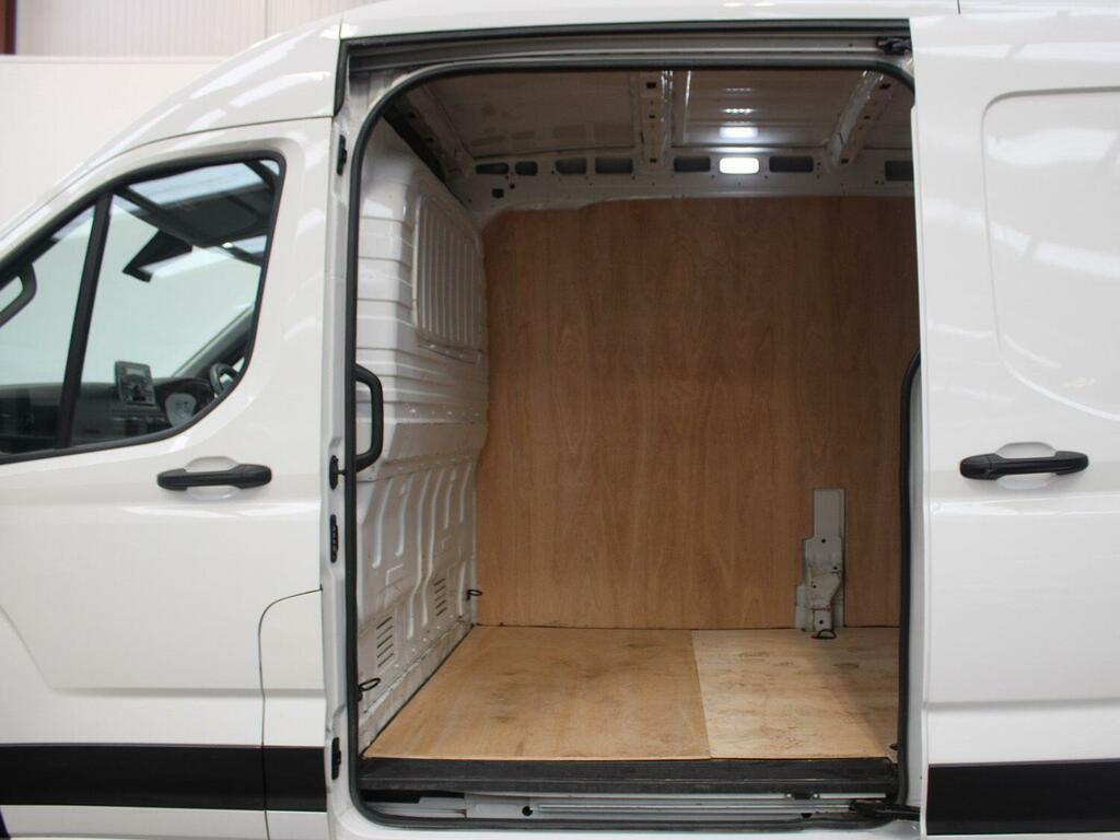 Maxus Deliver 9 2.0 D20 Lux Fwd L3 H2 Euro 6 Ss White #24