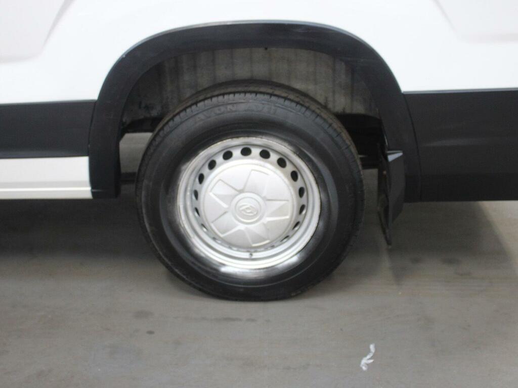 Maxus Deliver 9 2.0 D20 Lux Fwd L3 H2 Euro 6 Ss White #18