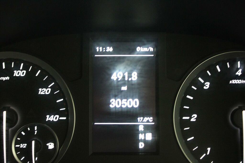 Mercedes-Benz Vito 2.0 114 Cdi Progressive White #22