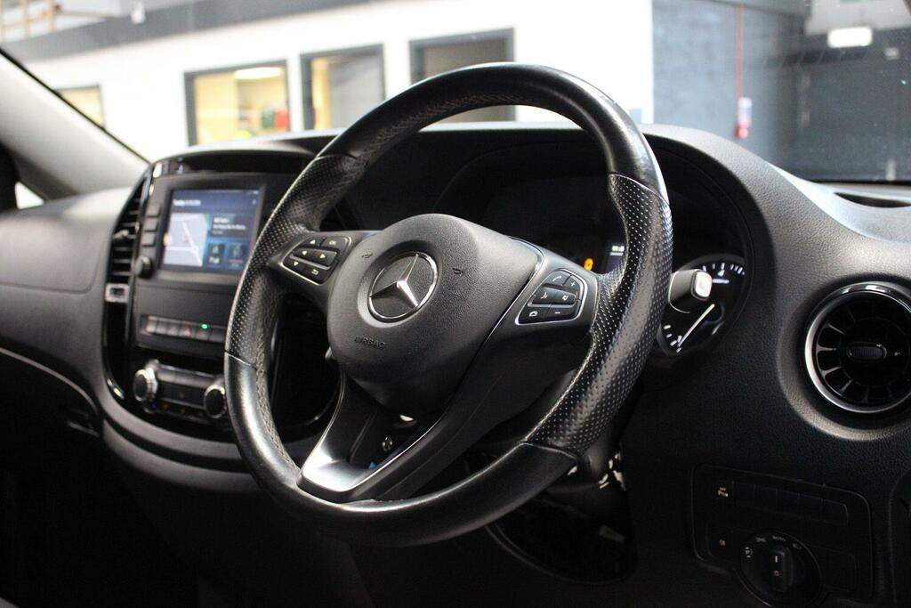Mercedes-Benz Vito 2.0 114 Cdi Progressive White #33