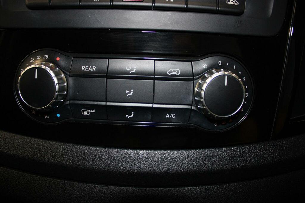 Mercedes-Benz Vito 2.0 114 Cdi Progressive White #41