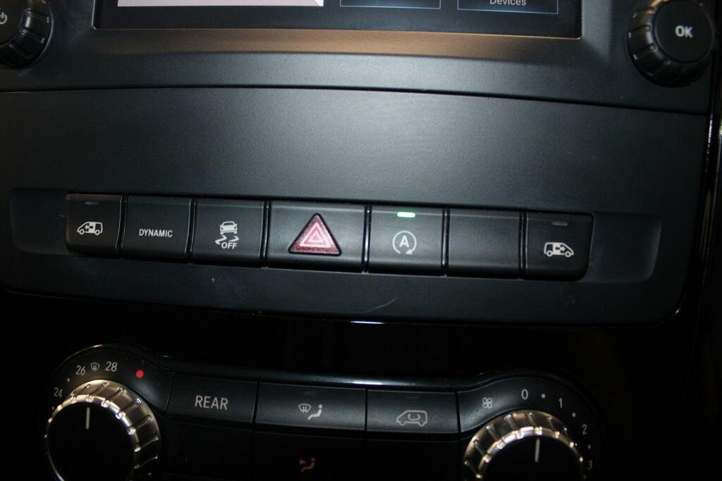 Mercedes-Benz Vito 2.0 114 Cdi Progressive White #40