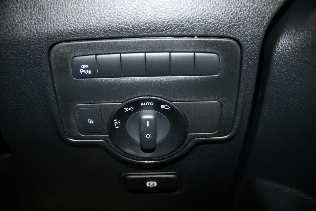 Mercedes-Benz Vito 2.0 114 Cdi Progressive White #42