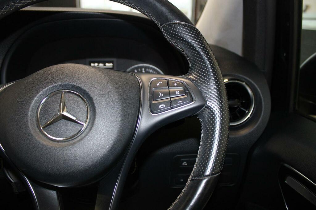Mercedes-Benz Vito 2.0 114 Cdi Progressive White #31