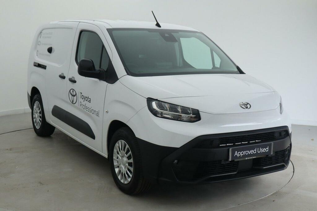 Toyota Proace City 50Kwh Icon Long Panel Van Lwb 6Dr White