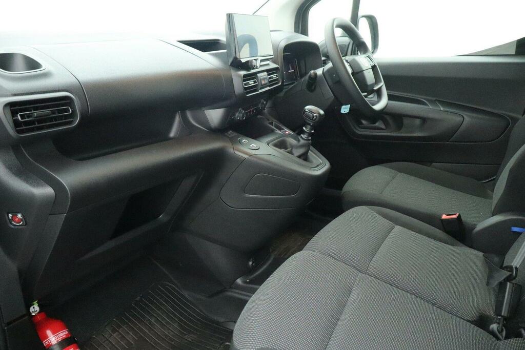 Toyota Proace City 1.5 Bluehdi Active Short Panel Van Swb Euro 6 Ss White #5
