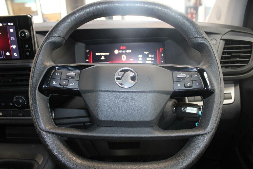 Vauxhall Vivaro 3100 75Kwh Prime L2 H1 6Dr 7.4Kw Charger Grey #26
