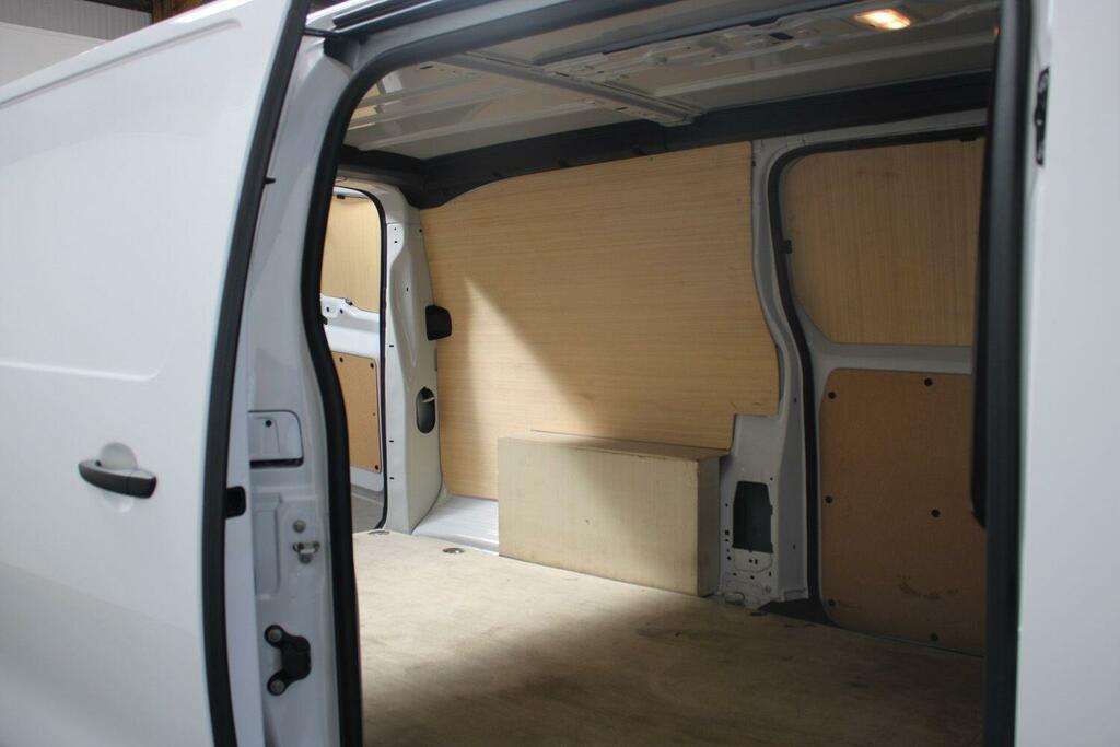 Vauxhall Vivaro 1.5 Turbo D Prime XL Panel Van 6Dr L White #3