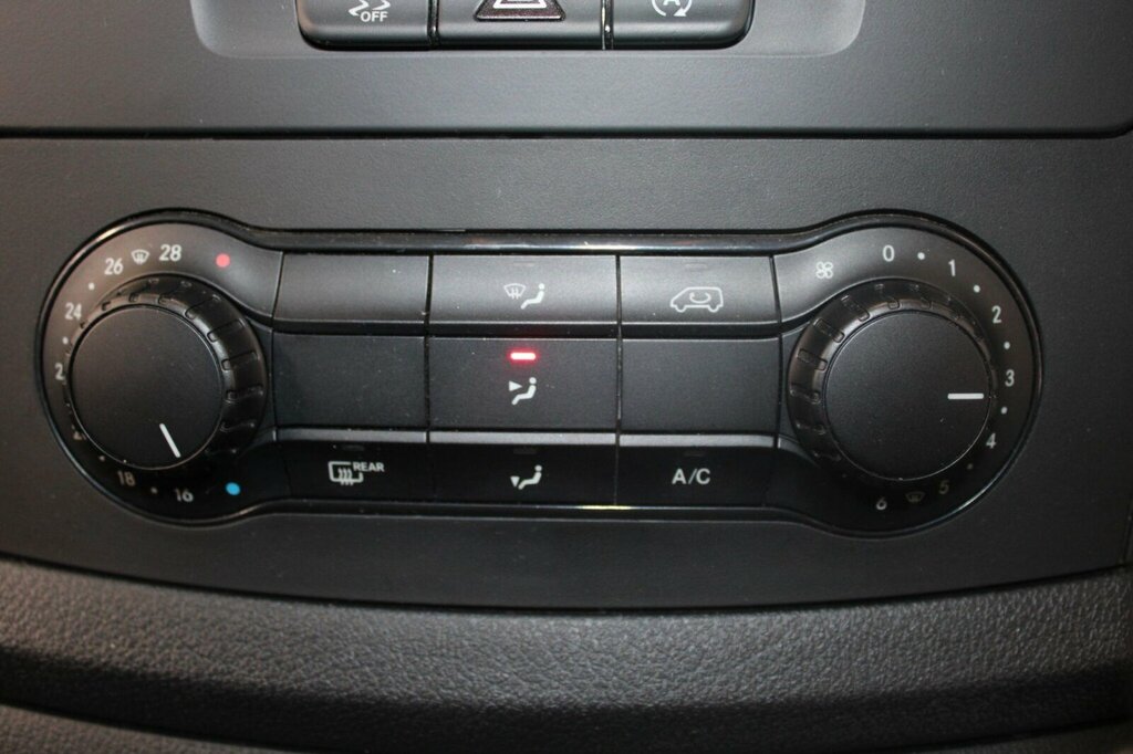 Mercedes-Benz Vito 119Cdi Premium Van 9G-tronic Grey #36