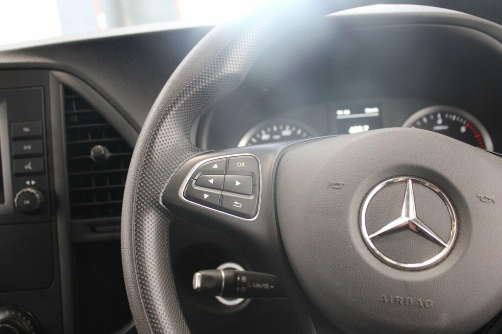 Mercedes-Benz Vito 119Cdi Premium Van 9G-tronic Grey #27