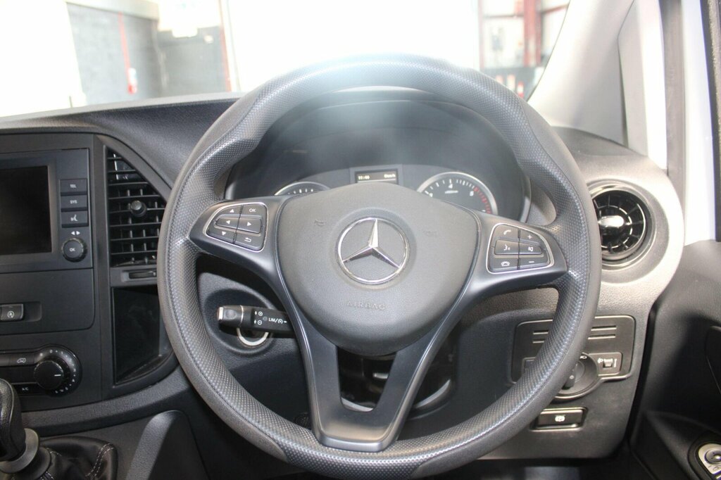 Mercedes-Benz Vito 119Cdi Premium Van 9G-tronic Grey #29