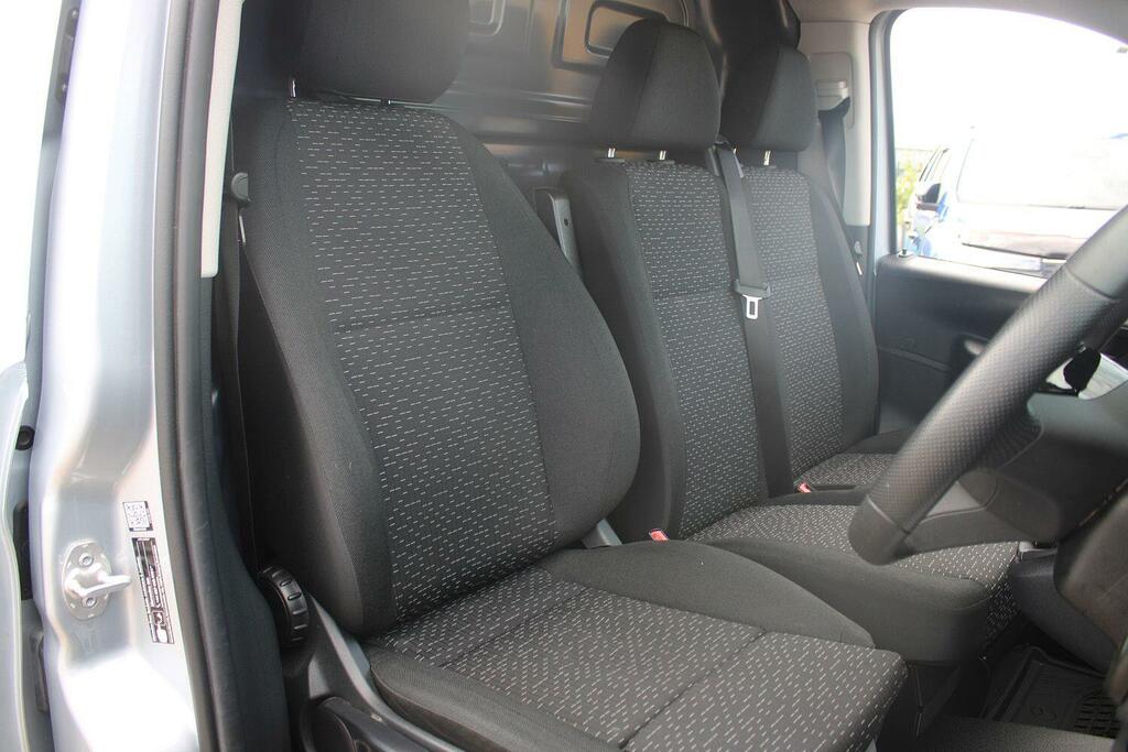 Mercedes-Benz Vito 2.0 114 Cdi Pro Panel Van 6Dr Rwd L2 Silver #3