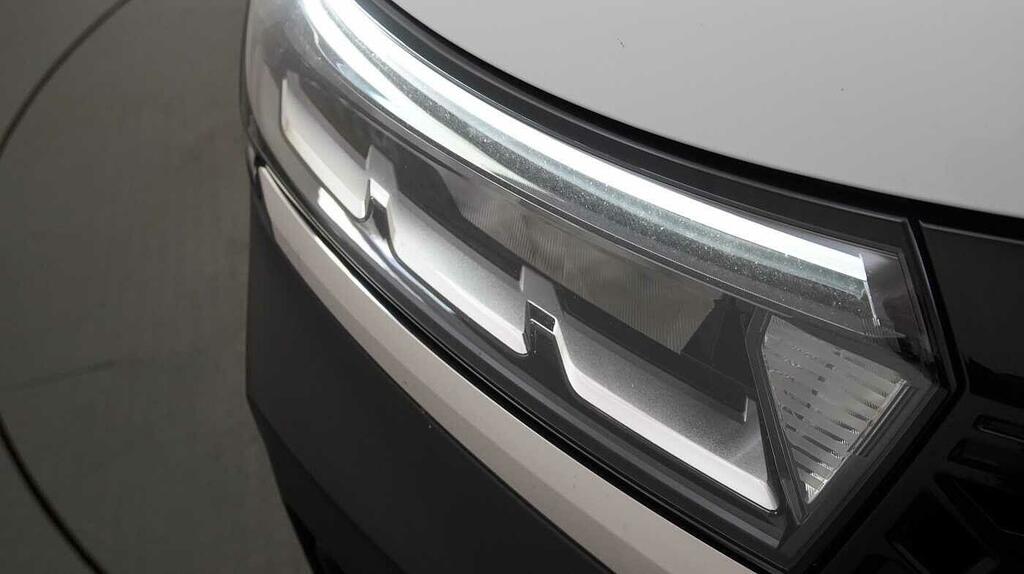 Nissan TOWNSTAR 90Kw Tekna Crew Van 45Kwh Grey #12