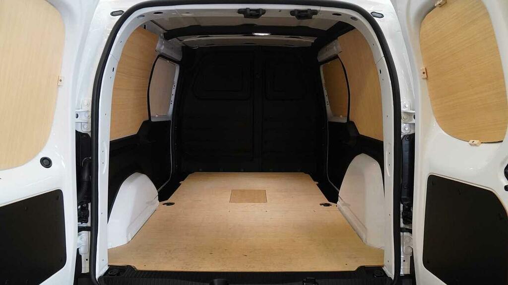 Nissan TOWNSTAR 90Kw Tekna Crew Van 45Kwh Grey #8