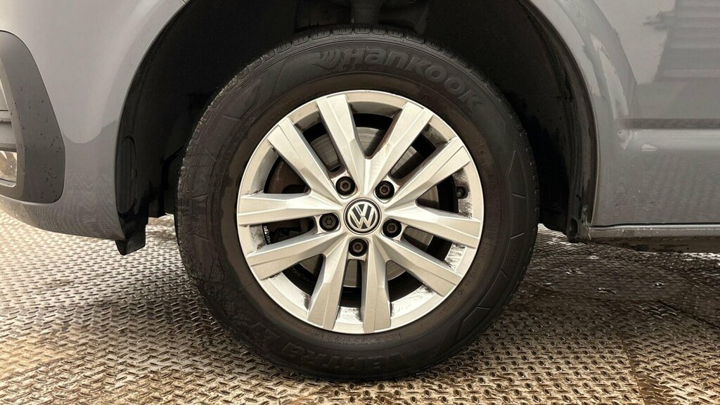 Volkswagen Transporter 2.0 Tdi T30 Highline Kombi Dsg Fwd Swb Euro 6 Ss Grey #9