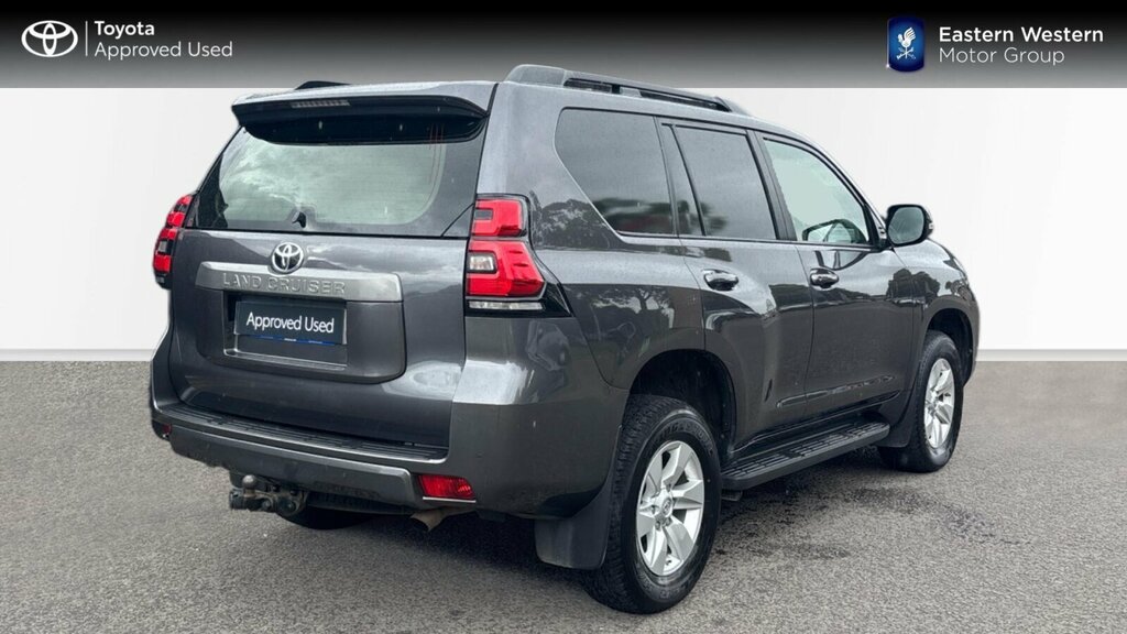 Toyota Land Cruiser 2.8D Active Navi 4Wd Lwb Euro 6 Ss YB72DXO Grey #2