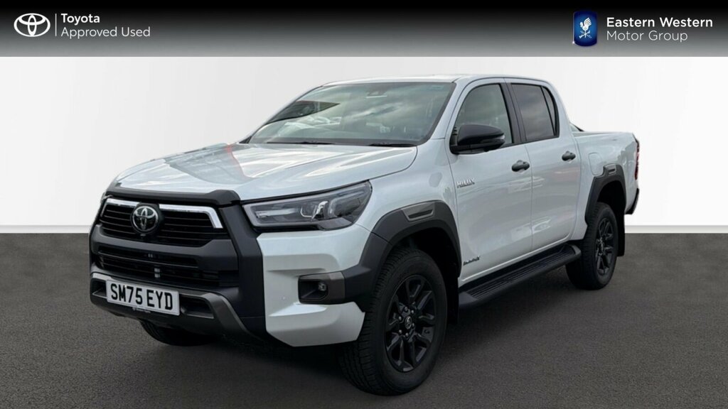 Toyota HILUX 2.8 D-4d-h Invincible X 4Wd Euro 6 White #3