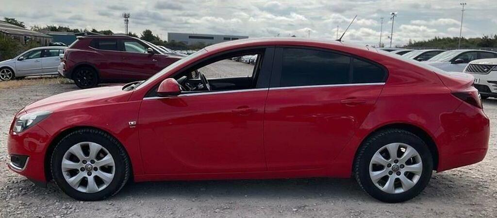 Vauxhall Insignia 1.6 Cdti Ecoflex Sri Euro 6 Ss Red #2