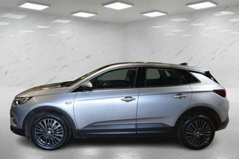 Vauxhall Grandland X 1.2 Turbo Business Grey #4