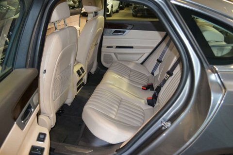 Jaguar XF 2.0I 300 300 Sport Awd #16