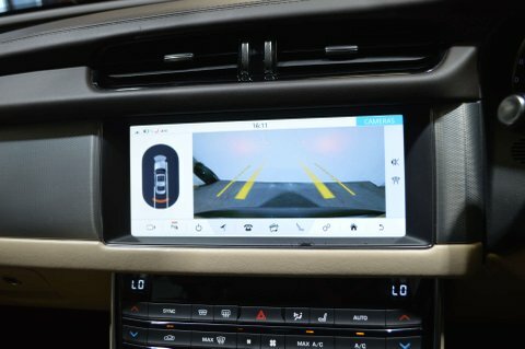 Jaguar XF 2.0I 300 300 Sport Awd #56