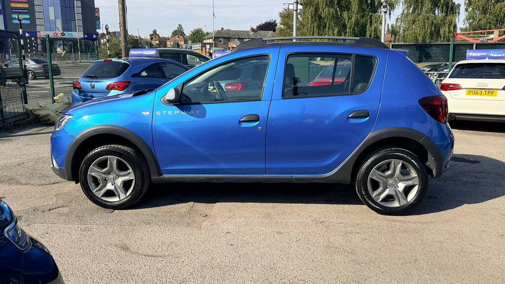 Dacia Sandero Stepway 1.5 Dci Laureate Hatchback Euro Blue #6