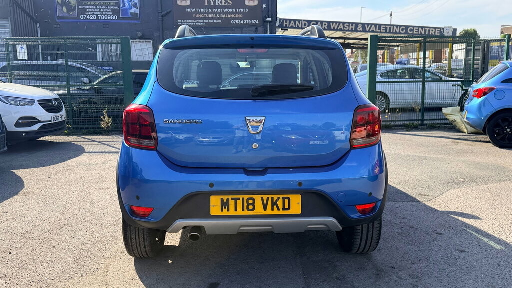 Dacia Sandero Stepway 1.5 Dci Laureate Hatchback Euro Blue #4