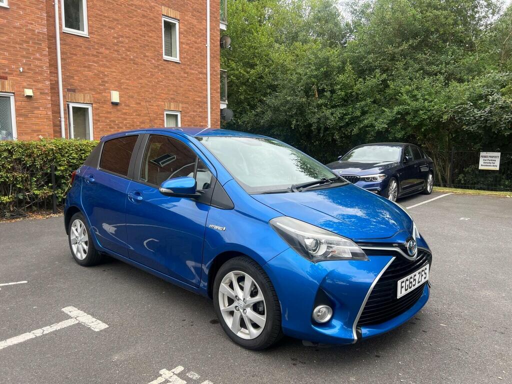 Toyota Yaris Hatchback 1.5 Vvt-h Sport E-cvt Euro 6 20156 FG65ZFS Blue