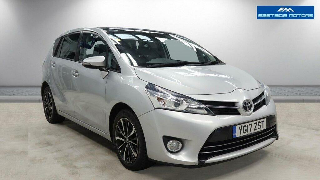 Toyota Verso 1.8 V-matic Design Multidrive S Euro 6 7 Seat Silver