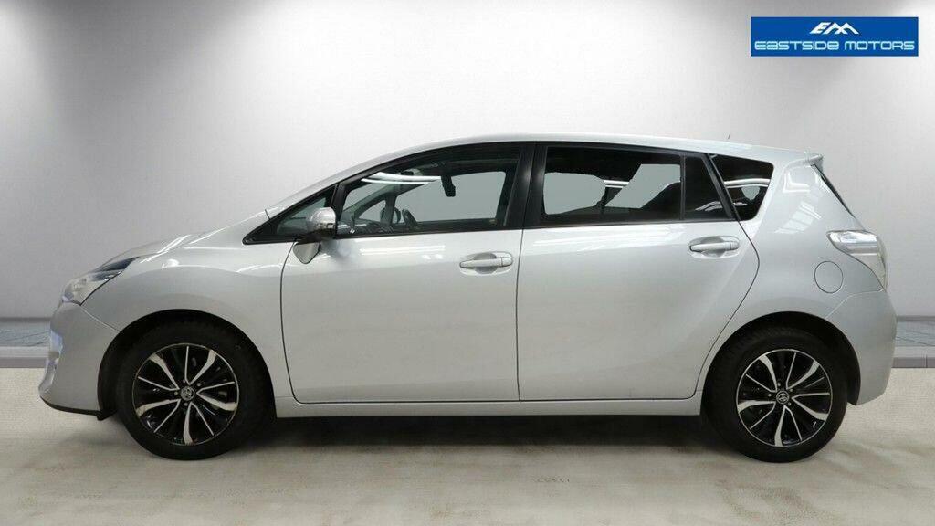 Toyota Verso 1.8 V-matic Design Multidrive S Euro 6 7 Seat Silver #6