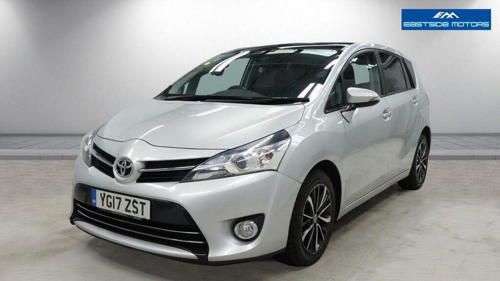 Toyota Verso 1.8 V-matic Design Multidrive S Euro 6 7 Seat Silver #2