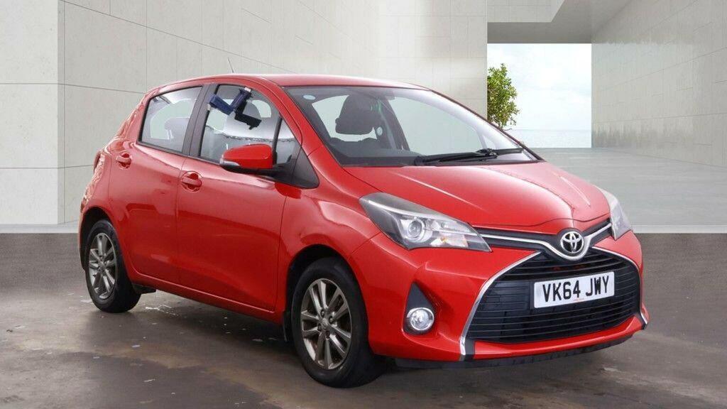 Toyota Yaris 1.33 Dual Vvt-i Icon Euro 5 Euro 5 Red