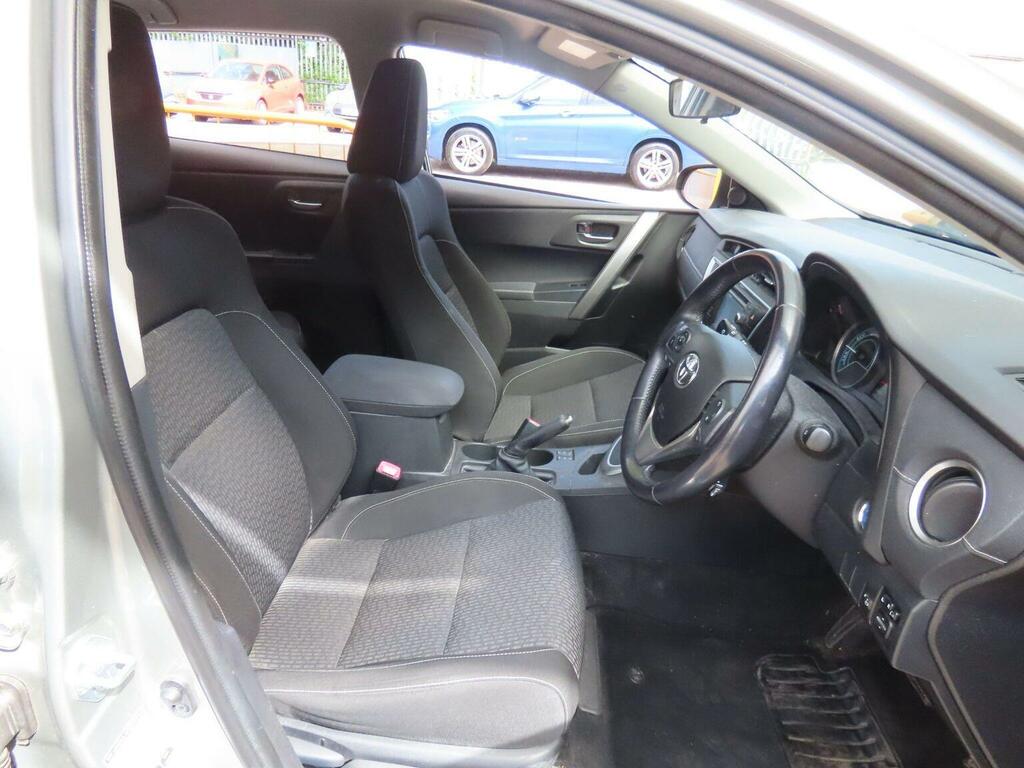 Toyota Auris 1.6 D-4d Business Edition Grey #7
