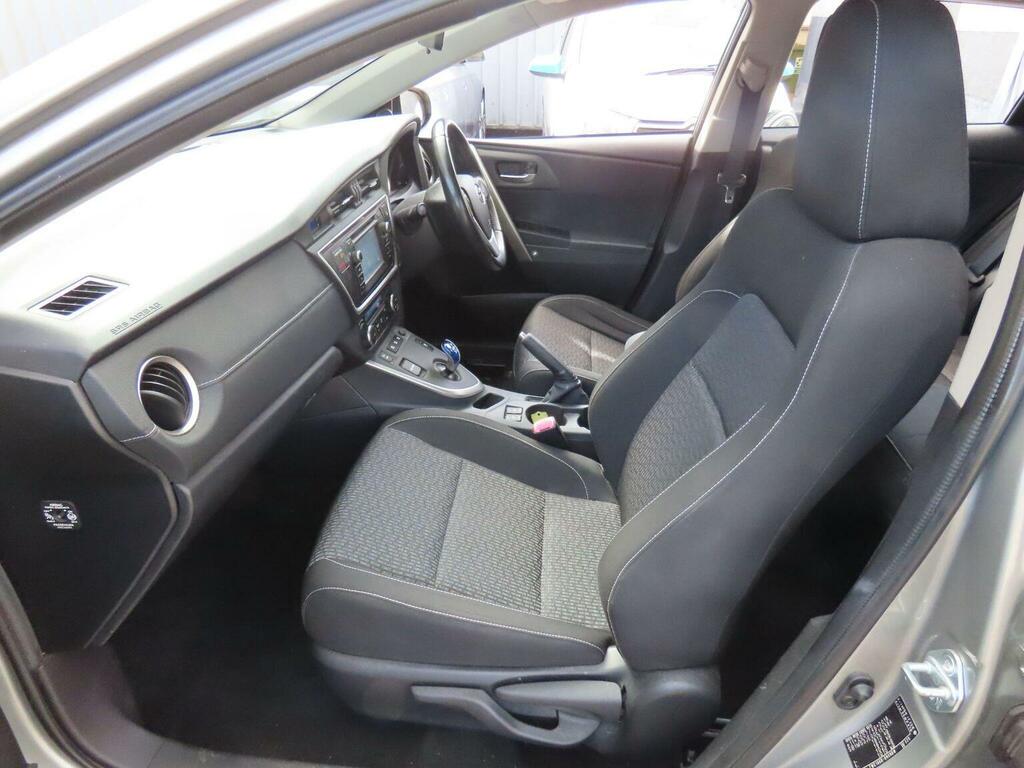 Toyota Auris 1.6 D-4d Business Edition Grey #8