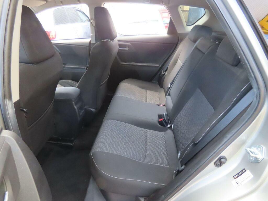 Toyota Auris 1.6 D-4d Business Edition Grey #9