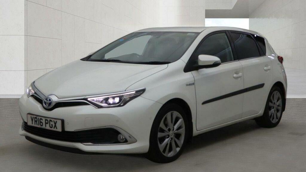 Toyota Auris 1.8 Vvt-h Excel Cvt Euro 6 Ss White #2