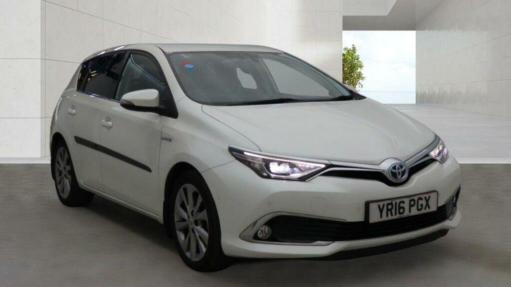 Toyota Auris 1.8 Vvt-h Excel Cvt Euro 6 Ss White