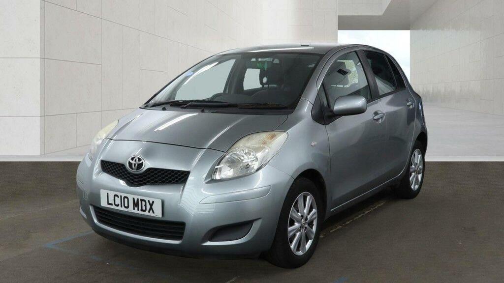 Toyota Yaris 1.33 Dual Vvt-i Tr Euro 4 Ss Silver #2