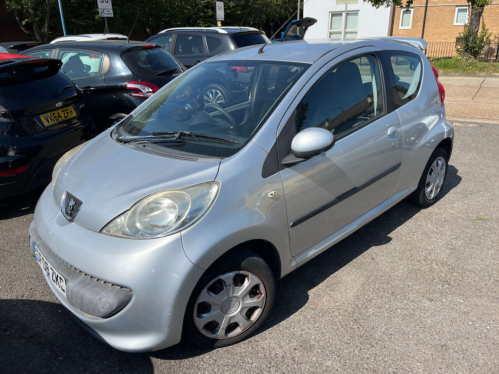 Peugeot 107 Hatchback Silver