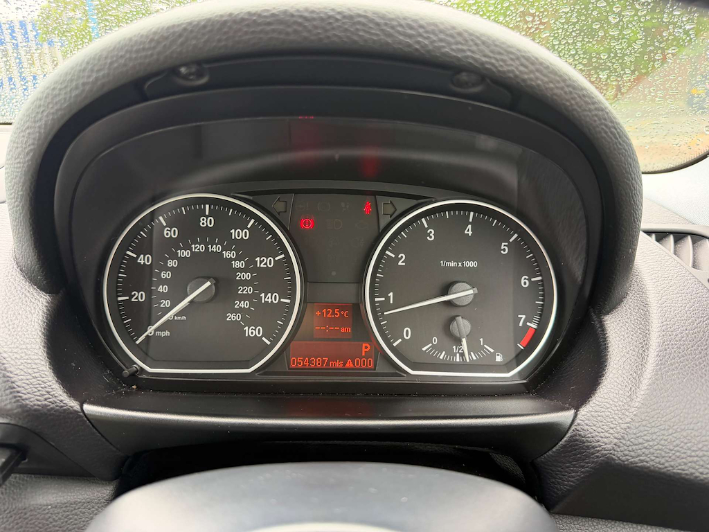 BMW 1 Series 2.0 120D Se Steptronic Euro 4 Silver #14