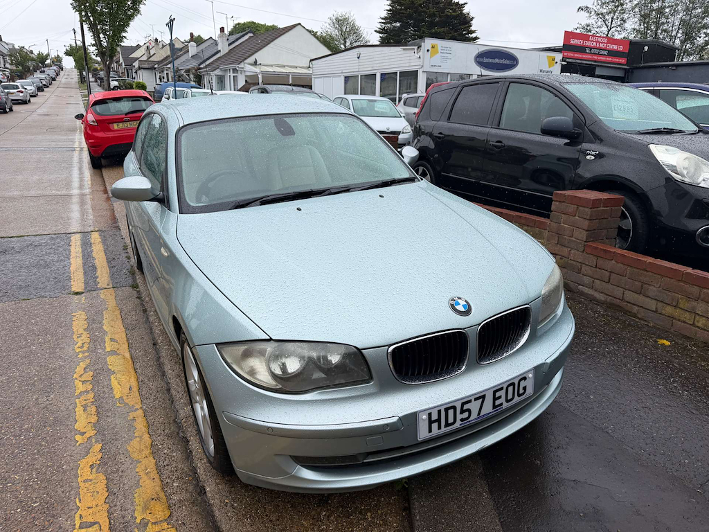 BMW 1 Series 120I Se Green #5