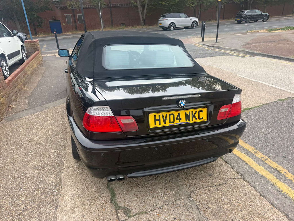 BMW 3 Series Sport Black #6