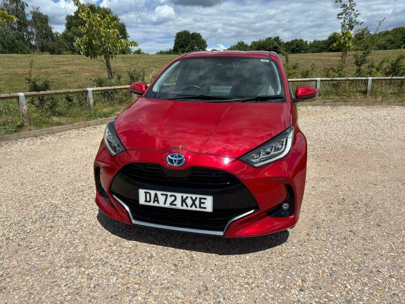 Toyota Yaris 1.5 Vvt-h Excel E-cvt DA72KXE Red #6