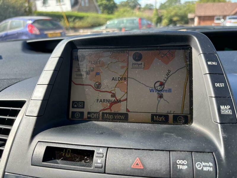 Toyota Prius 1.5 T Spirit Cvt Black #28