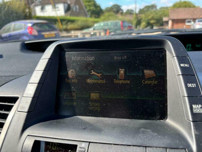 Toyota Prius 1.5 T Spirit Cvt Black #30