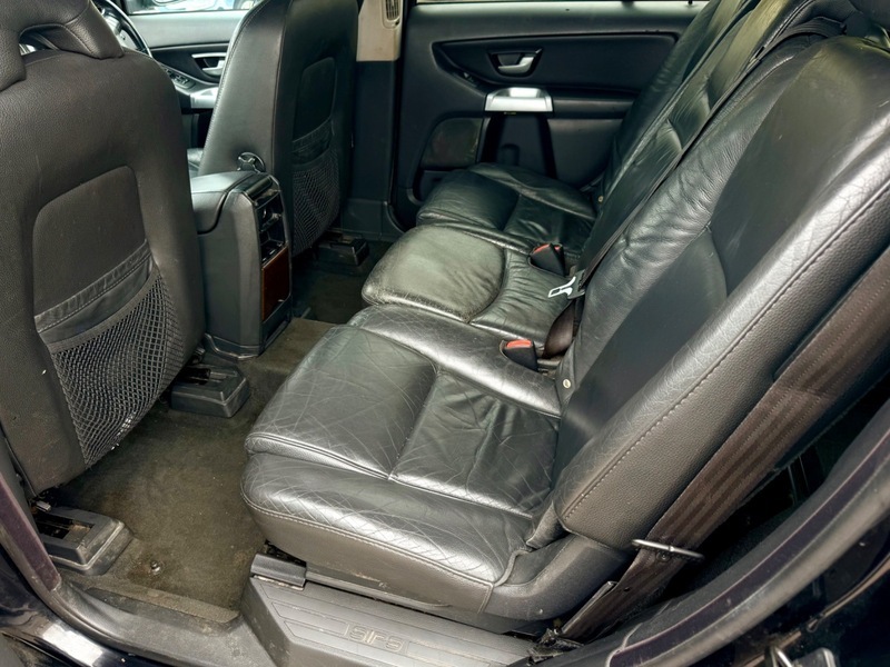 Volvo XC90 4X4 2.4 D5 Se Geartronic 200404 Silver #14